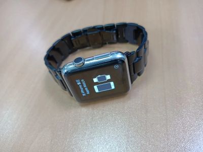 Лот: 16737165. Фото: 1. Apple Watch S1 из нержавеющей... Смарт-часы, фитнес-браслеты, аксессуары