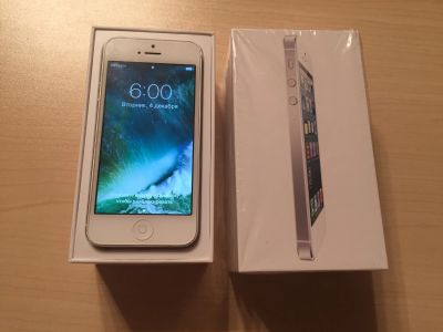 Лот: 12744018. Фото: 1. Смартфон Apple iPhone 5 64 Гб. Смартфоны