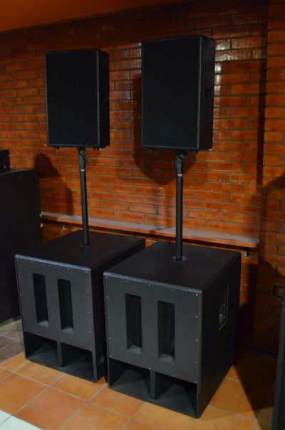 Лот: 9800180. Фото: 1. Звуковой комплект 2.2 кВт. Эстрадная акустика и усилители