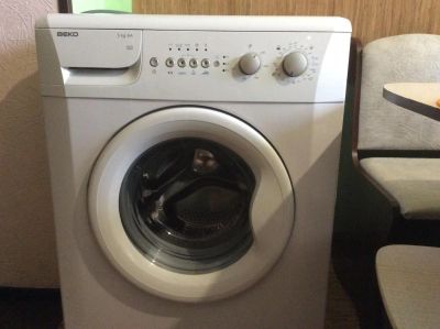 Лот: 6280045. Фото: 1. Beko стиральная машина 1000 руб. Стиральные машины