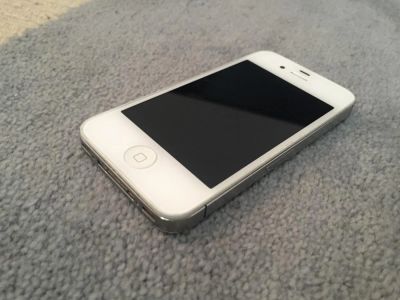 Лот: 7030896. Фото: 1. iPhone 4s 32 Gb. Смартфоны