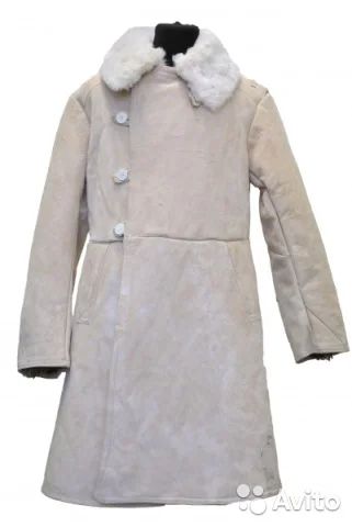 Лот: 7501805. Фото: 1. Тулуп из овчины (белого и черного... Верхняя одежда