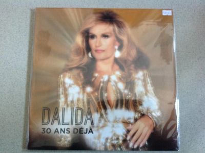 Лот: 10024225. Фото: 1. Dalida 300 and deja. Аудиозаписи