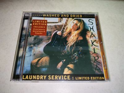Лот: 25819940. Фото: 1. Shakira ''Laundry Service'' (2001... Аудиозаписи