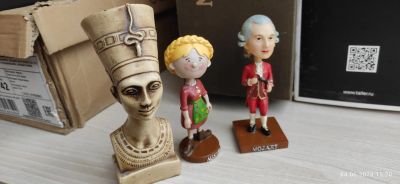 Лот: 22555477. Фото: 1. Сувениры из разных стран. Фигурки, статуэтки
