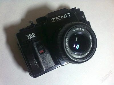 Лот: 1498909. Фото: 1. Фотоаппарат Zenit 122 с обьективом... Плёночные зеркальные