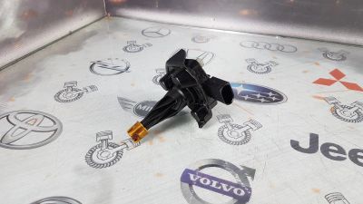 Лот: 23587924. Фото: 1. Датчик уровня масла BMW 320i N20B20B... Электрооборудование