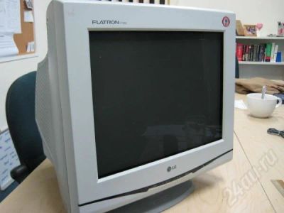 Лот: 165260. Фото: 1. LG F700B 17 дюймов. ЭЛТ-мониторы