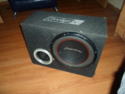 Лот: 4135850. Фото: 1. pioneer ts-w304r(неисправна) короб... Сабвуферы