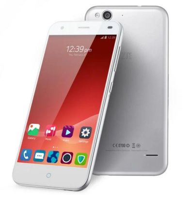 Лот: 8091697. Фото: 1. ZTE Blade S6. Смартфоны