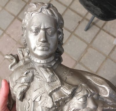 Лот: 17412298. Фото: 1. бюст Петр 1, силумин,высота 33... Предметы интерьера и быта