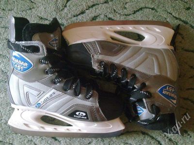 Лот: 548385. Фото: 1. Коньки хоккейные - BOTAS QUASAR-151... Коньки