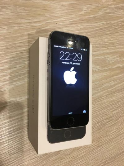 Лот: 8729279. Фото: 1. Телефон iPhone 5s 32g. Смартфоны