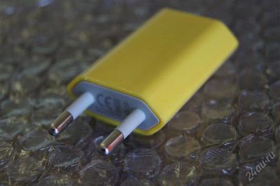 Лот: 2618165. Фото: 1. usb сетевое зарядное устройство... Зарядные устройства, блоки питания, адаптеры сетевые для смартфонов
