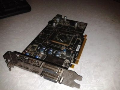 Лот: 17383629. Фото: 1. Radeon 7850. Видеокарты