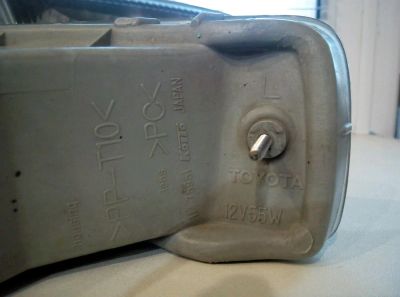 Лот: 9780624. Фото: 1. Туманка левая Corona Caldina 190. Оптика и освещение
