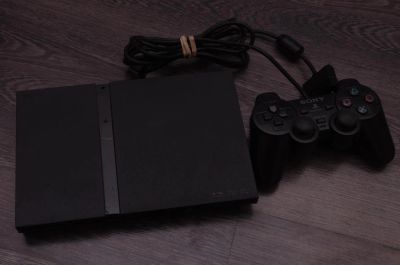 Лот: 6644586. Фото: 1. Sony Playstation 2, еще одна плойка... Игровые приставки, консоли