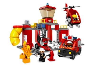 Лот: 8143500. Фото: 1. Набор-конструктор Лего Duplo -Пожарная... Конструкторы