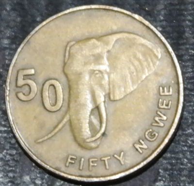 Лот: 19462292. Фото: 1. Экзотика с рубля (60448) Замбия. Остальные страны