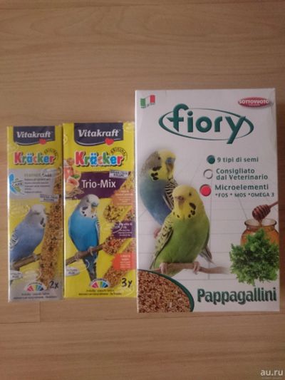 Лот: 13651379. Фото: 1. корм для попугаев Fiory + зерновые... Корма