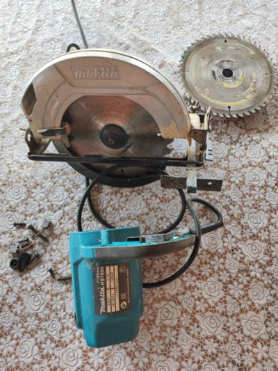 Лот: 20565183. Фото: 1. Пила церкулярная Makita. Электроинструмент