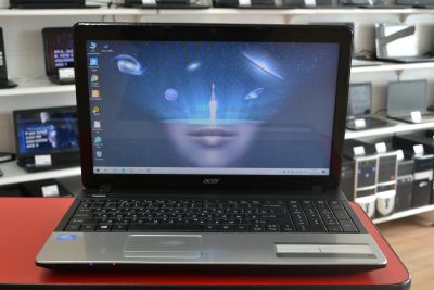 Лот: 16066061. Фото: 1. Acer E1-531 (15.6"/Intel Pentium... Ноутбуки