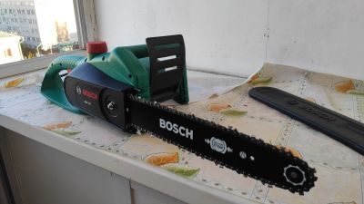 Лот: 17596455. Фото: 1. Электропила Bosch AKE 35. Электроинструмент