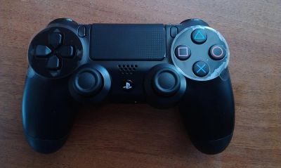 Лот: 4763579. Фото: 1. Геймпад, джойстик PS4 Продам. Аксессуары для игровых приставок, консолей, геймпады
