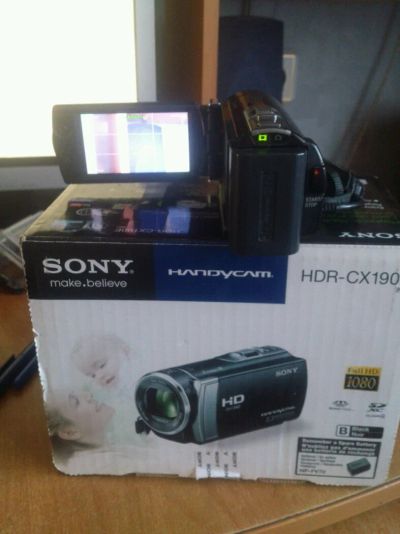 Лот: 9319929. Фото: 1. Видеокамера Sony HDR-CX190E. Видеокамеры