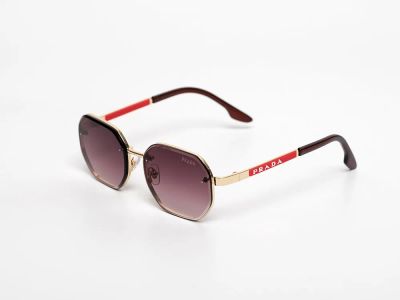 Лот: 21773718. Фото: 1. Очки Prada. Очки солнцезащитные