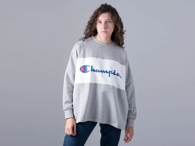 Лот: 12610377. Фото: 1. Свитшот Champion (11900). Свитеры, толстовки, худи