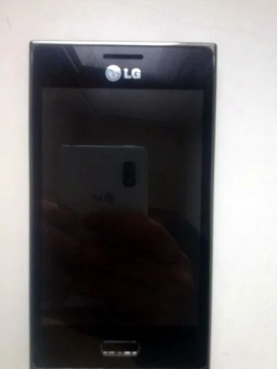 Лот: 4377301. Фото: 1. LG optimus L5. Смартфоны