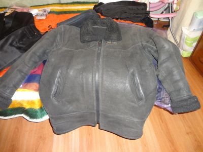 Лот: 4665841. Фото: 1. Дубленка. Верхняя одежда