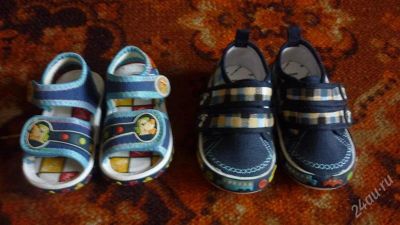 Лот: 1288755. Фото: 1. сандалики и кеды одним лотом. Кеды, кроссовки