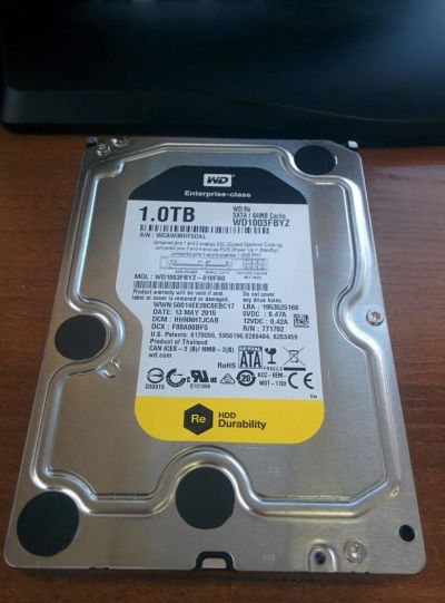 Лот: 9075315. Фото: 1. Надежный, высокоскоростной жесткий... Жёсткие диски (HDD)