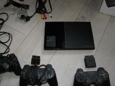 Лот: 12978821. Фото: 1. Консоль PS 2. Игровые приставки, консоли