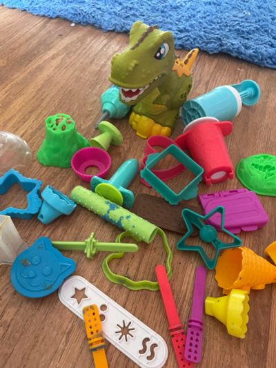 Лот: 19442504. Фото: 1. Playdoh несколько наборов. Игровые наборы
