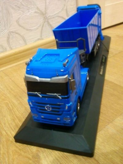 Лот: 10913929. Фото: 1. Mercedes Actros на радиоуправлении. Машины и техника