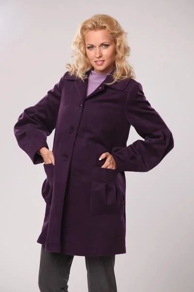 Лот: 3104492. Фото: 1. Пальто шерстяное Mamita. Верхняя одежда