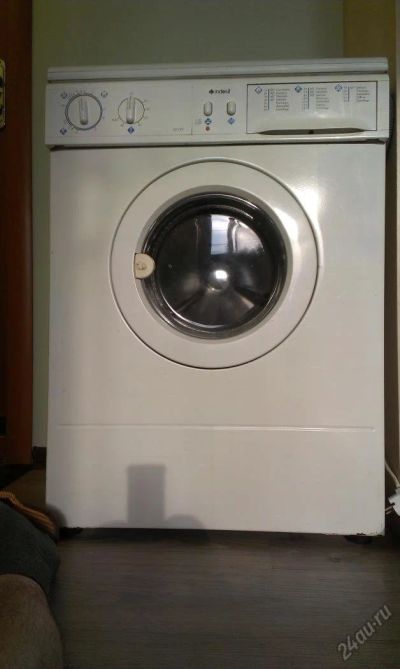 Лот: 6808471. Фото: 1. Стиральная машина indesit 463W. Стиральные машины