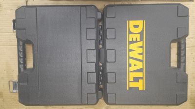 Лот: 19114814. Фото: 1. Три кейса для шуруповерта DeWalt... Кейсы, сумки для инструмента