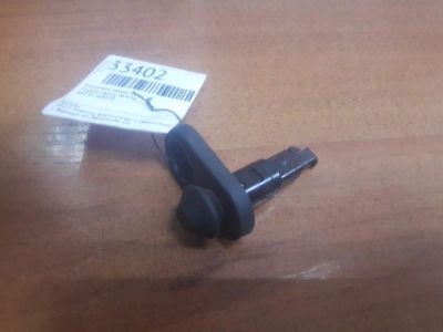 Лот: 21411091. Фото: 1. концевик двери Toyota Camry AVV50. Двигатель и элементы двигателя