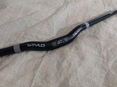 Лот: 13988724. Фото: 1. МТБ руль Truvativ Stylo Team 20mm... Запчасти