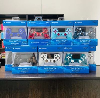 Лот: 17768622. Фото: 1. Геймпад DualShock 4 (качественный... Аксессуары для игровых приставок, консолей, геймпады