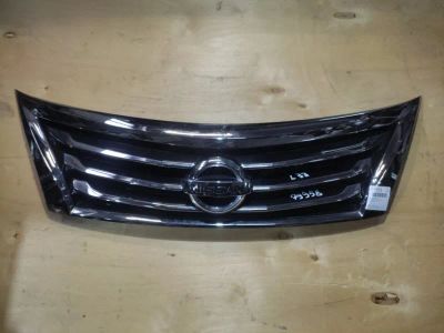 Лот: 21403281. Фото: 1. решетка радиатора Nissan Teana... Двигатель и элементы двигателя