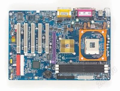 Лот: 66578. Фото: 1. Материнская плата Gigabyte GA-8IE2004P... Материнские платы