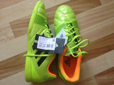 Лот: 4095386. Фото: 1. Бутсы, бампы, кроссовки adidas... Кеды, кроссовки, слипоны