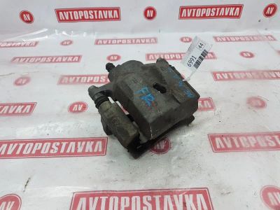 Лот: 20899491. Фото: 1. Суппорт тормозной Toyota Prius... Тормозная система