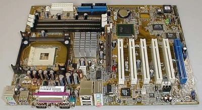 Лот: 56364. Фото: 1. Материнская плата Asus P4PE Socket... Материнские платы