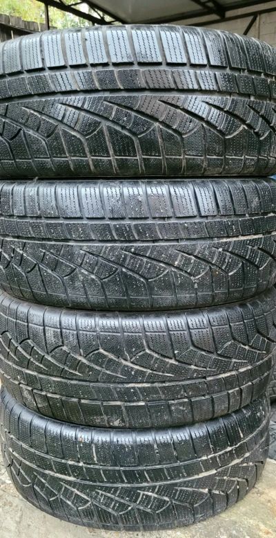 Лот: 25794087. Фото: 1. R 16 205 55 Зимняя резина. Шины